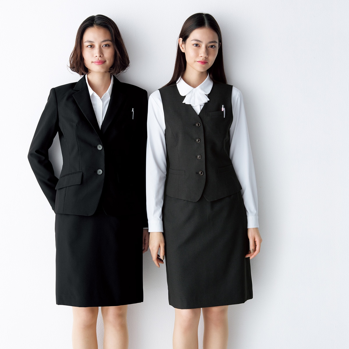 FS45812 バックアップタイトスカート｜医療用白衣・介護ユニフォーム・事務服のフォーク株式会社