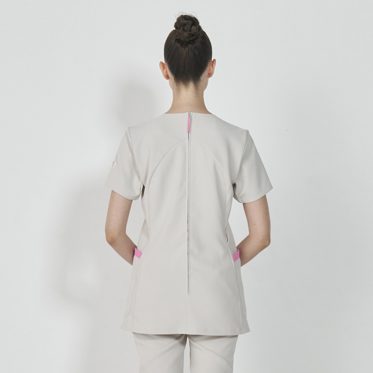 Hi709 レディススクラブ ワコールhiコレクション 医療用白衣 介護ユニフォーム 事務服のフォーク株式会社
