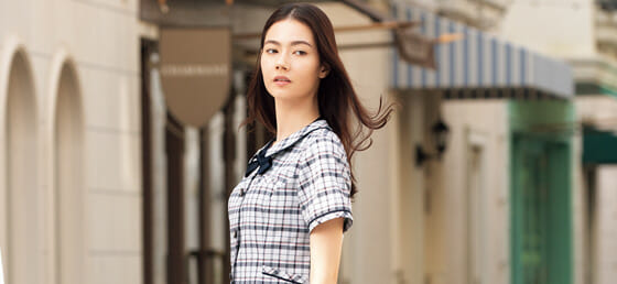 春夏の事務服はこれを着れば間違いナシ!絶対にはずさないオーバーブラウス4選