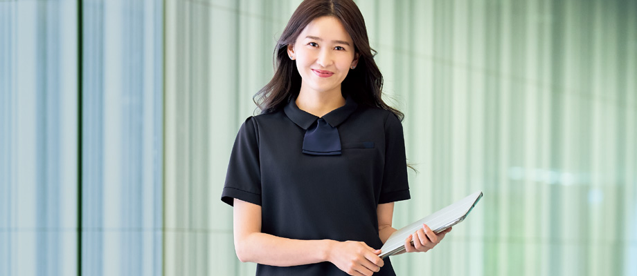 クリニック受付・医療事務向けユニフォーム