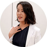 聖心美容クリニック｜綾部先生